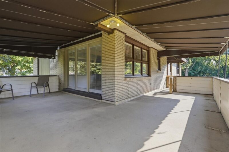 1718 Mountainview Dr — photo 3