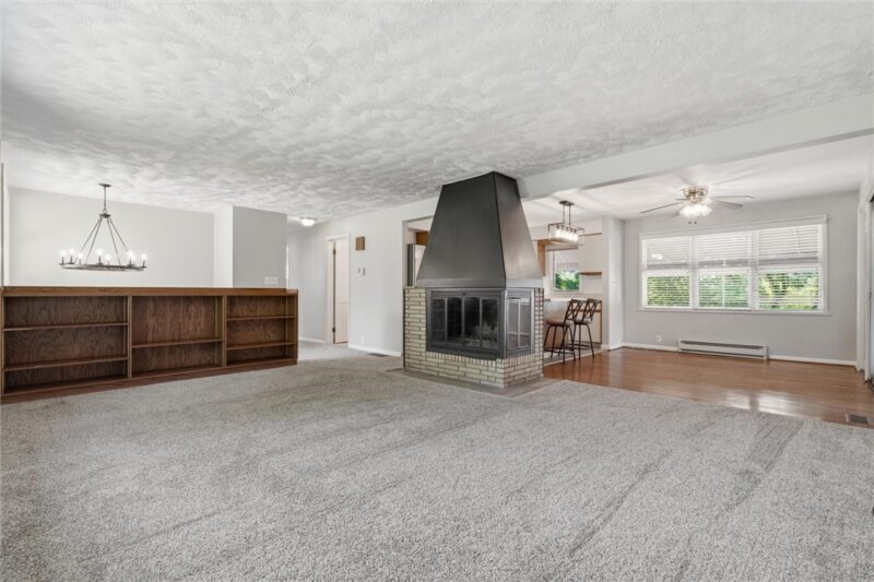 1718 Mountainview Dr — photo 4