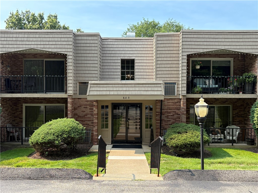 603 Calais Dr 2108 — photo 1