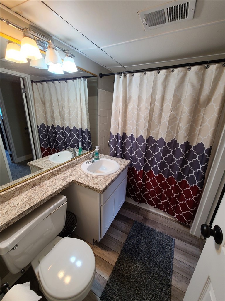 1335 Forest Green Dr — photo 7