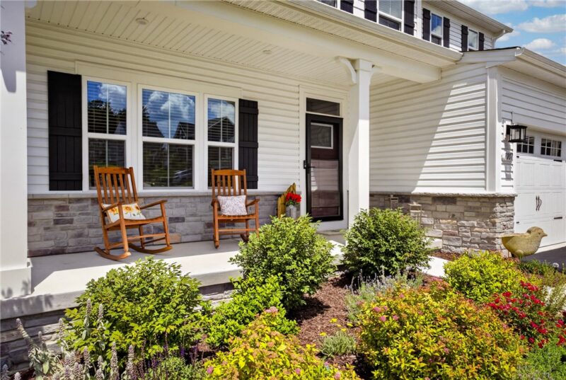 1007 Magnolia Ct — photo 3