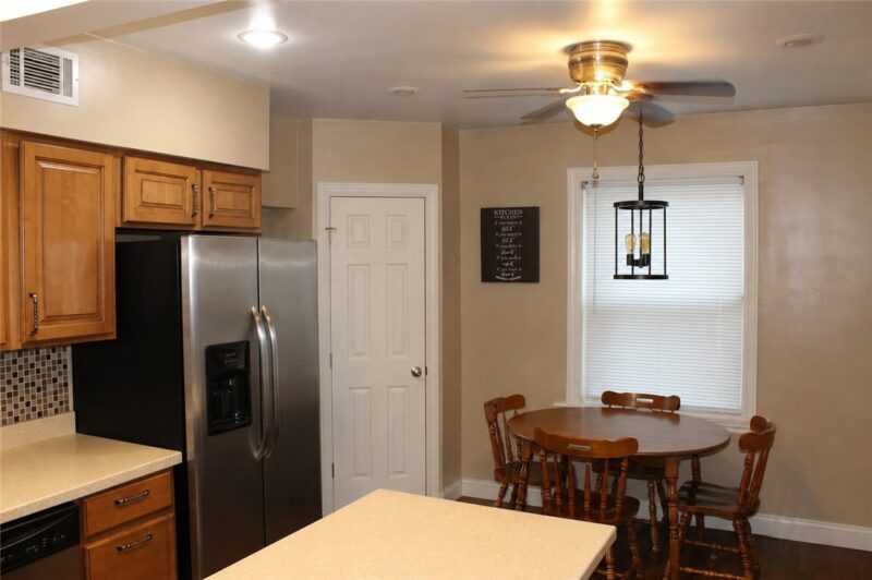 811 Wood St. — photo 8