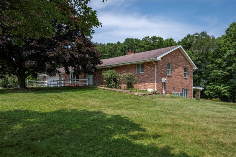 169 Ridge Dr — photo 5
