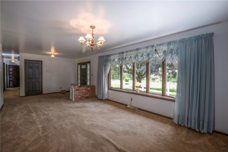 169 Ridge Dr — photo 8