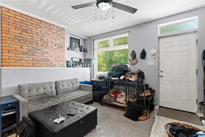 2817 Jane Street — photo 3