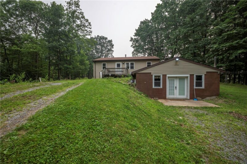905 Branchton Rd — photo 2