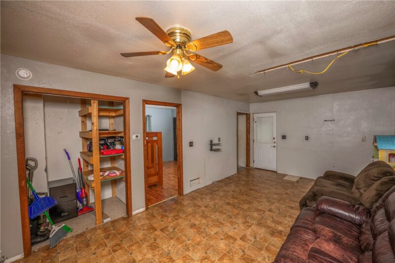 905 Branchton Rd — photo 6