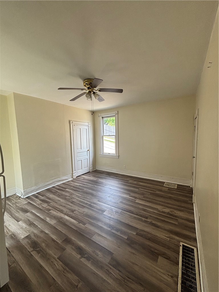 859 Lincoln Ave — photo 5