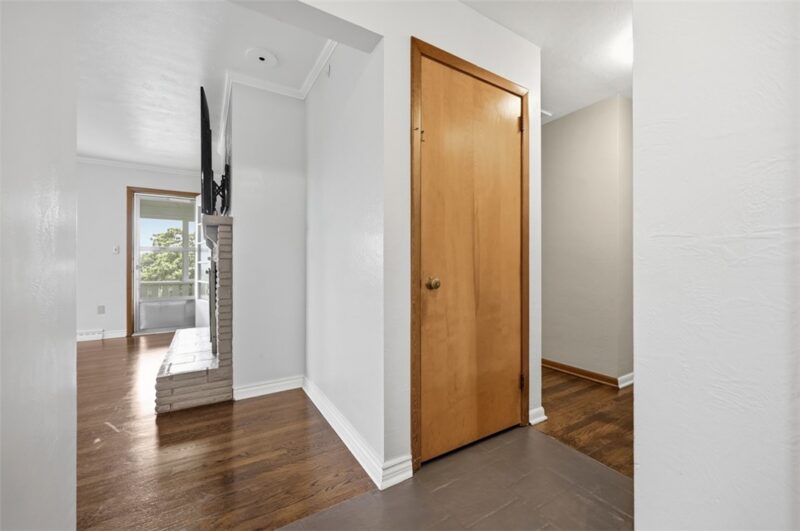 514 Fort Couch Rd — photo 6