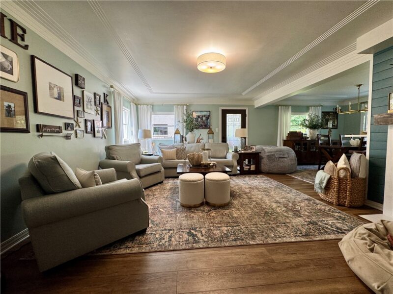 111 Oak Manor Drive — photo 5
