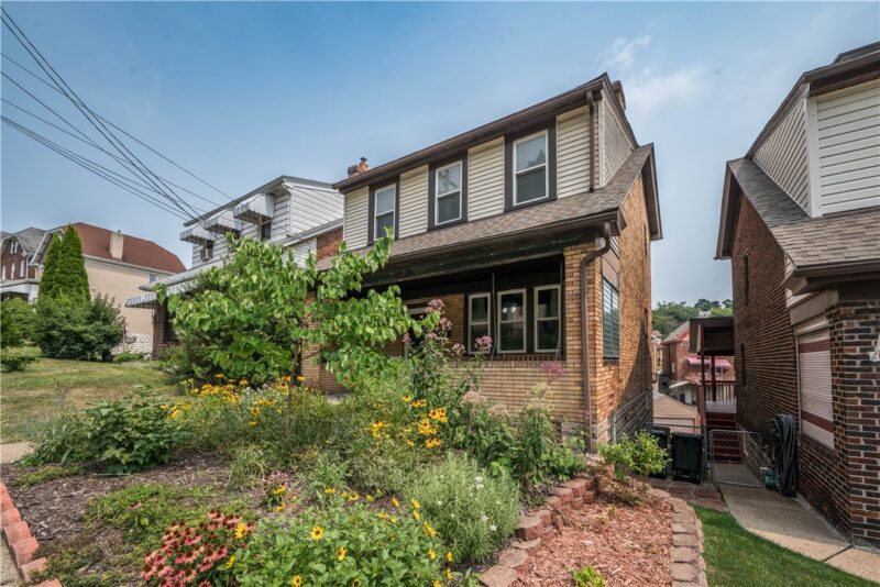 205 E Garden Rd — photo 3