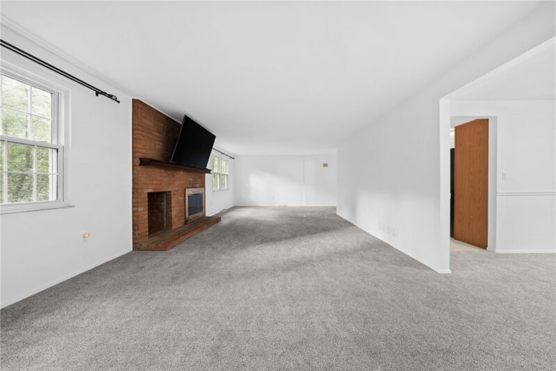 8648 W Barkhurst Dr — photo 7