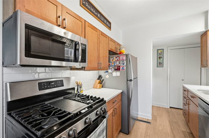 323 Alice St — photo 8