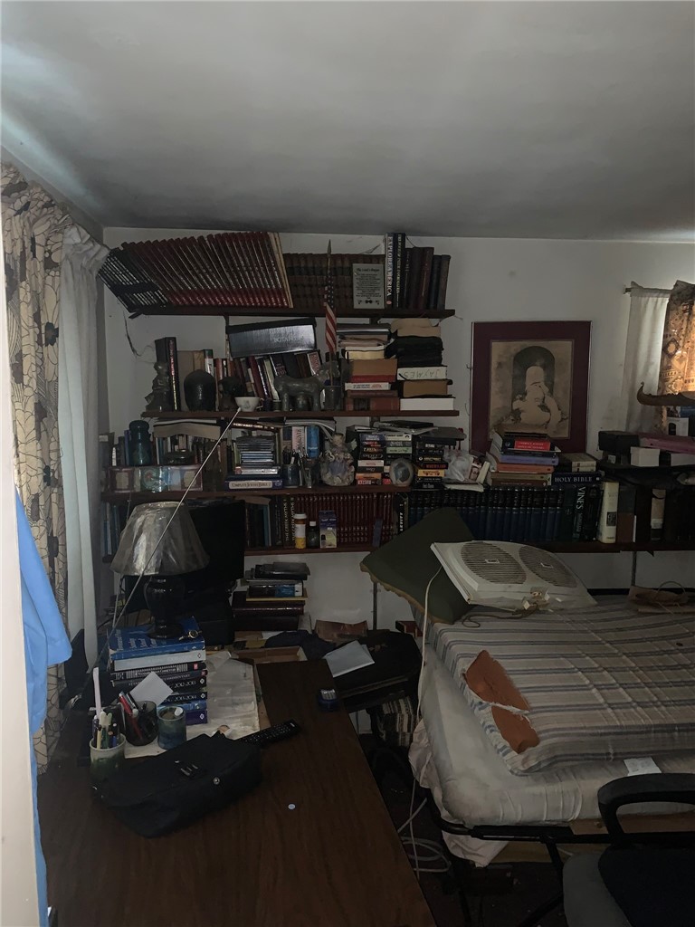1118 Sherman St — photo 6