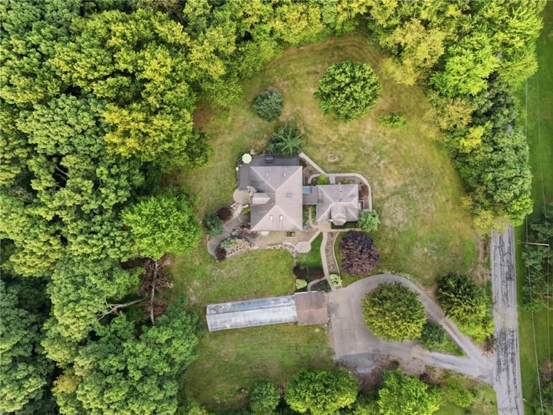 3023 Fairview Rd — photo 3