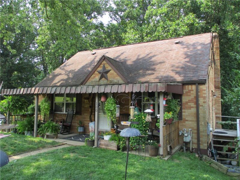 180 Forest Dr — photo 3