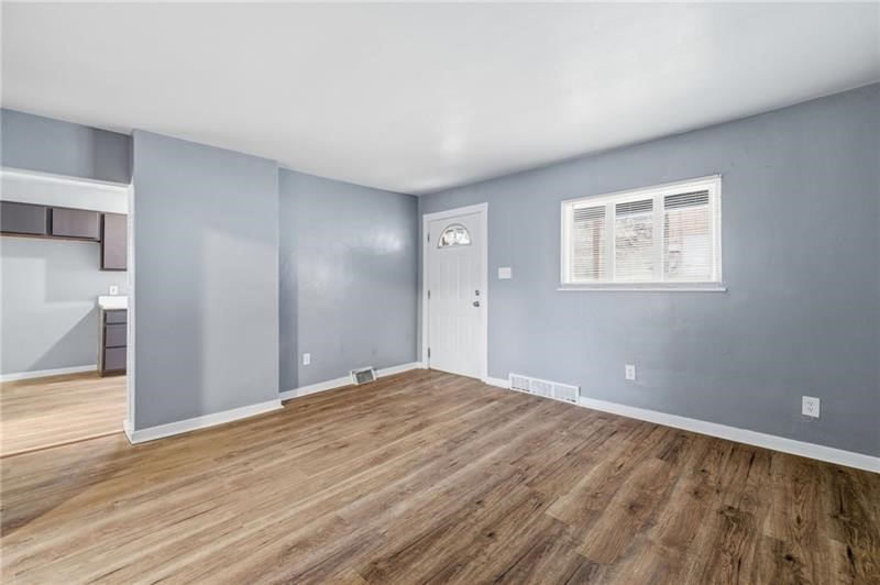 2322 Patterson Avenue — photo 6