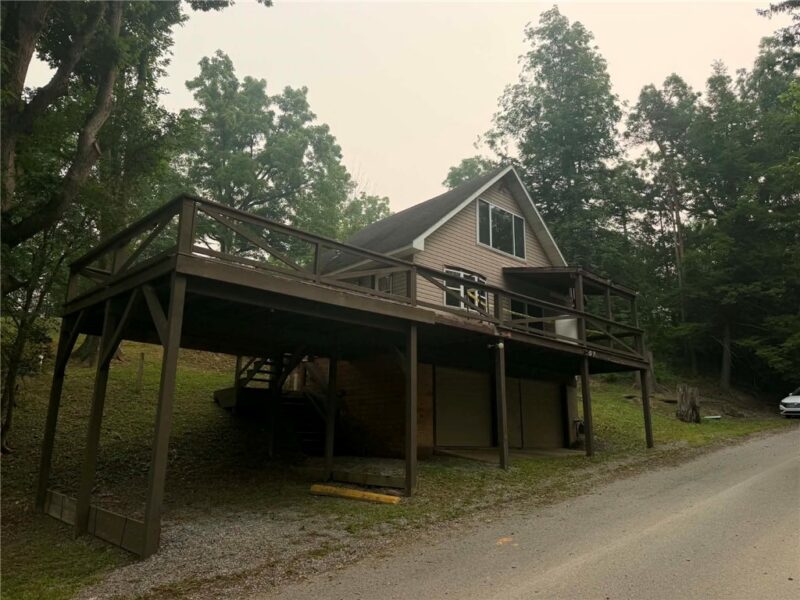 105 Stoughton Bch — photo 2