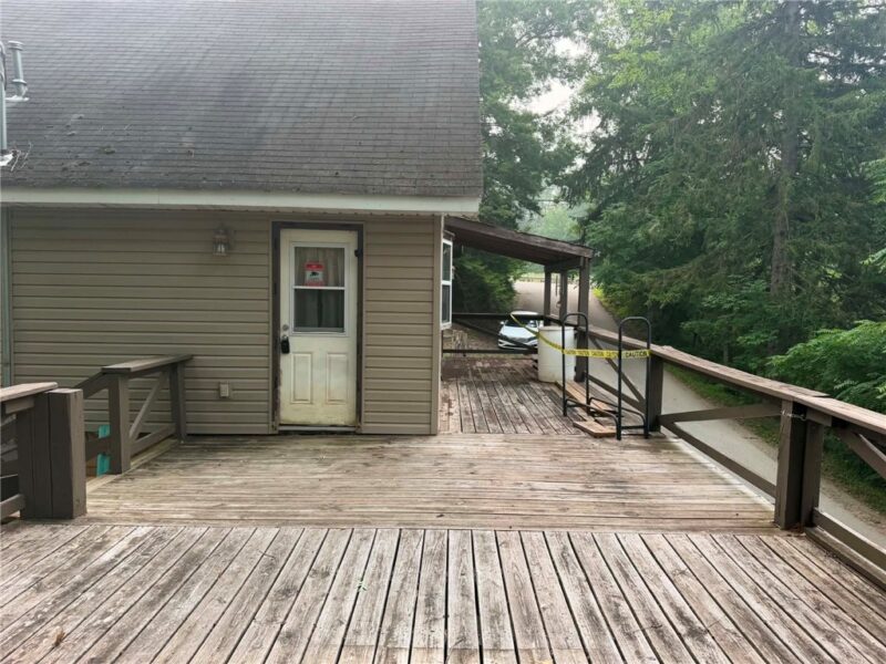 105 Stoughton Bch — photo 4