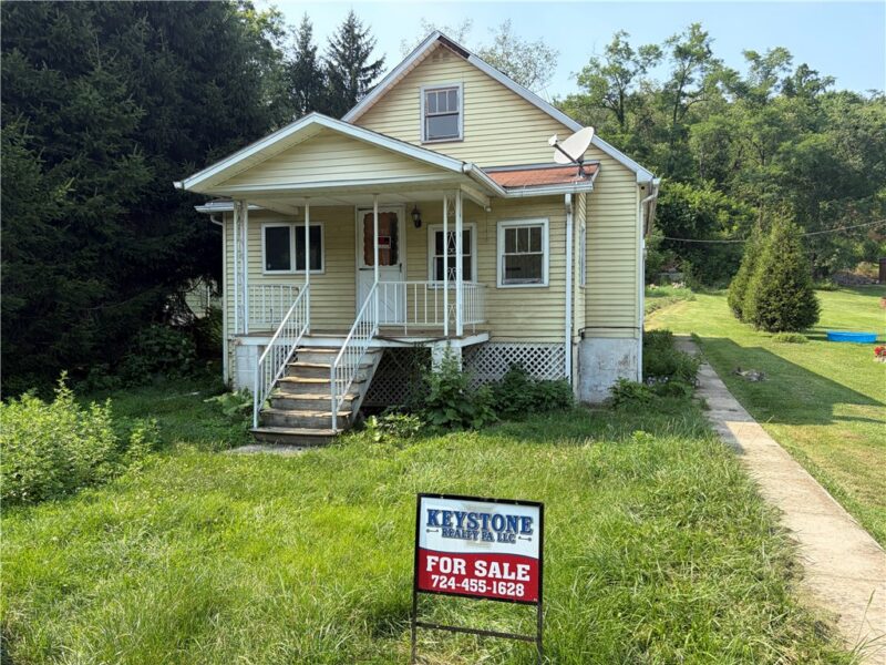 220 Bethel Street — photo 2