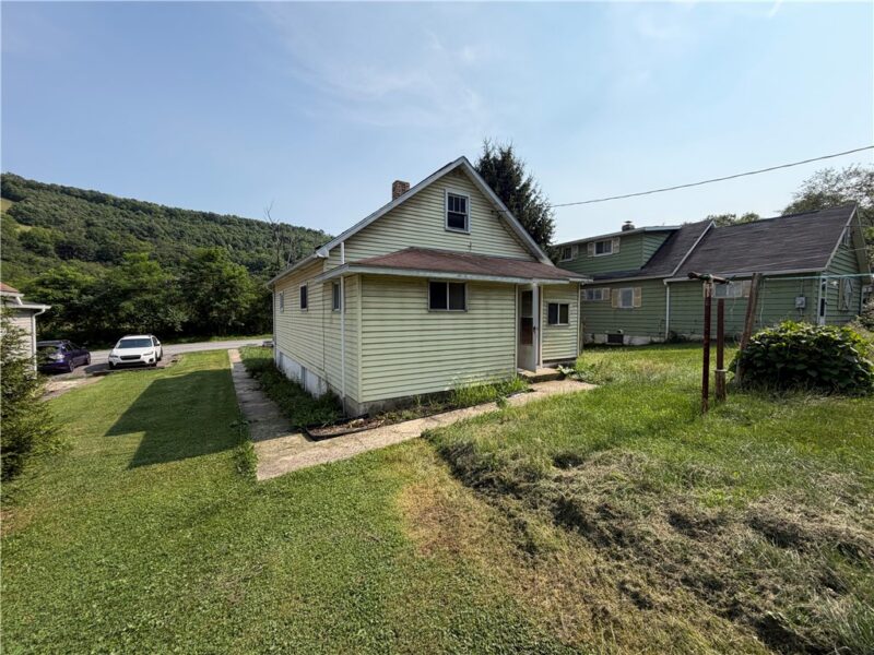 220 Bethel Street — photo 3