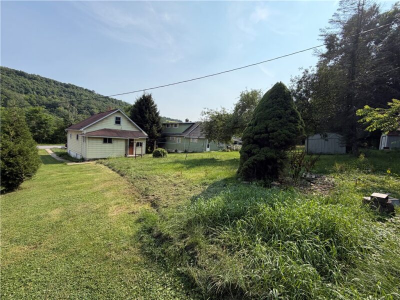 220 Bethel Street — photo 4