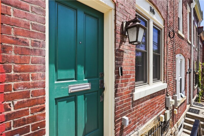 1616 Monterey St — photo 2
