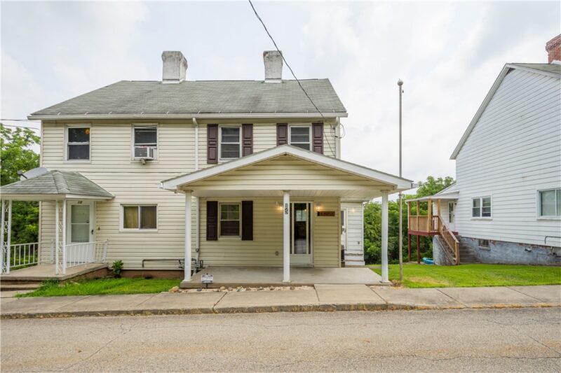 15 Maple Street — photo 2