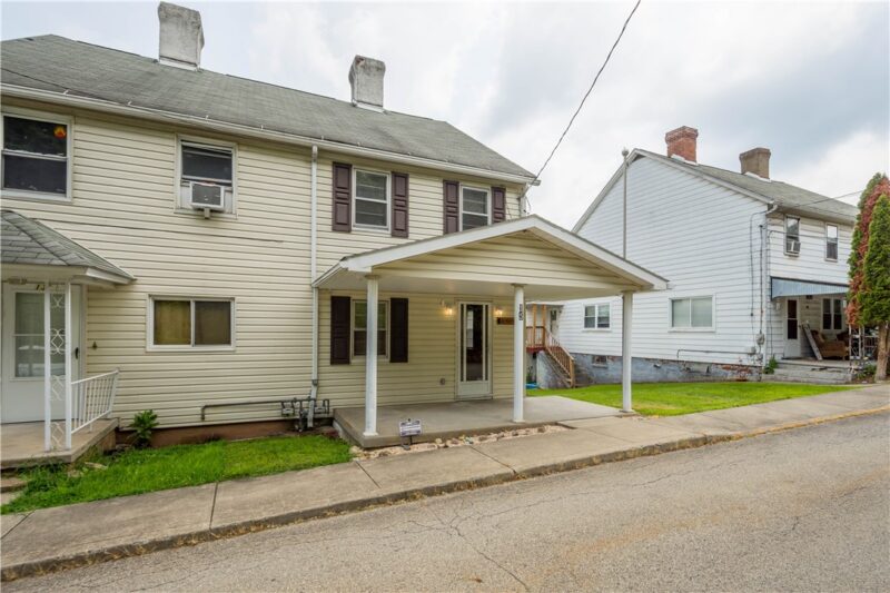 15 Maple Street — photo 3