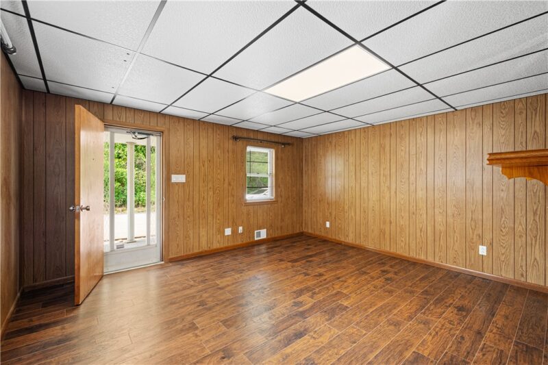 15 Maple Street — photo 4