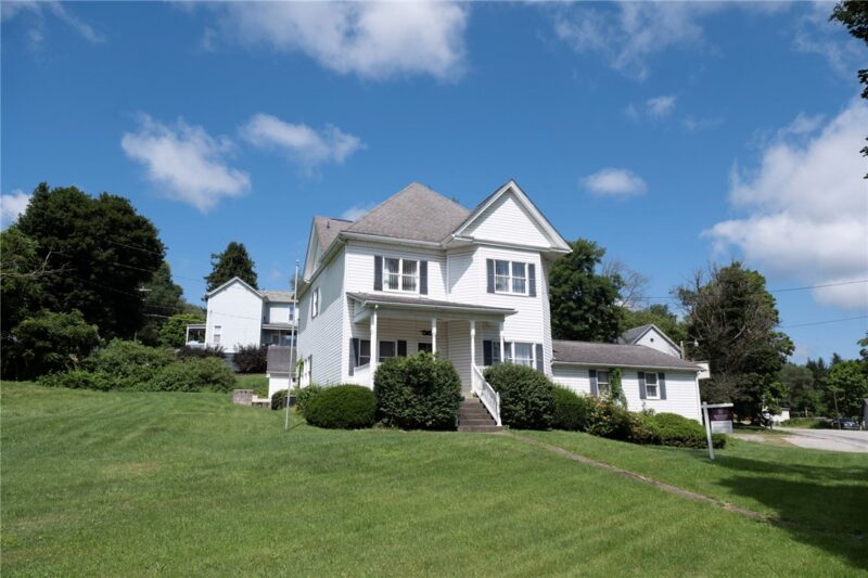 1139/1143 New Stanton Ruffs Dale Rd — photo 2