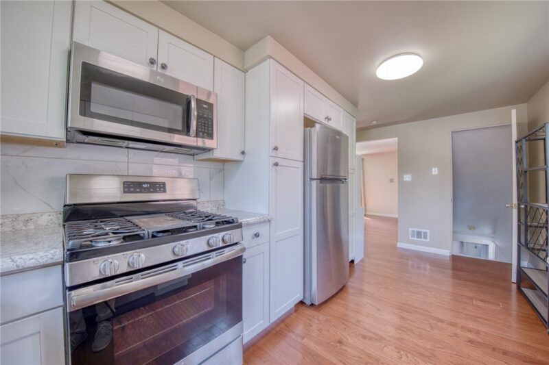 110 Clearfield Pl — photo 7