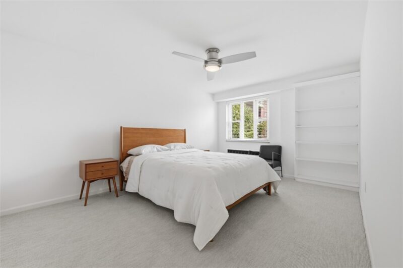 4625 5th Ave 200 — photo 5