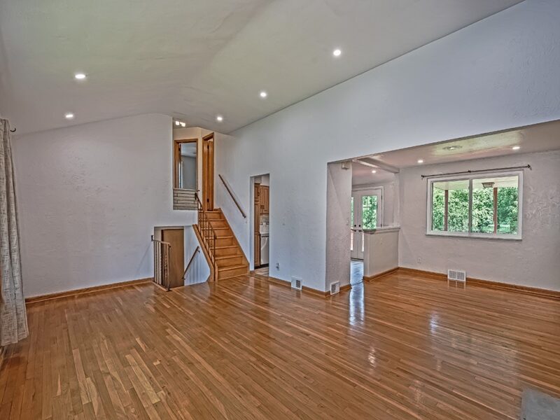 456 Regency Dr — photo 5