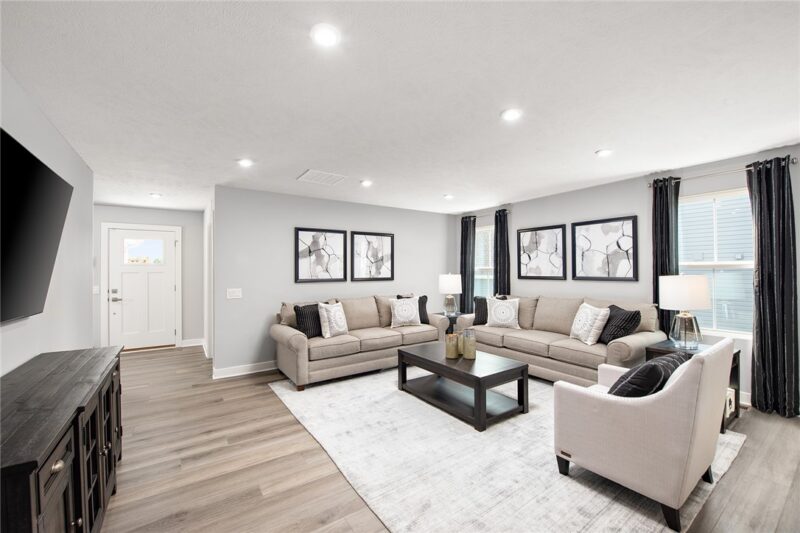 218 Curtis Ct — photo 3
