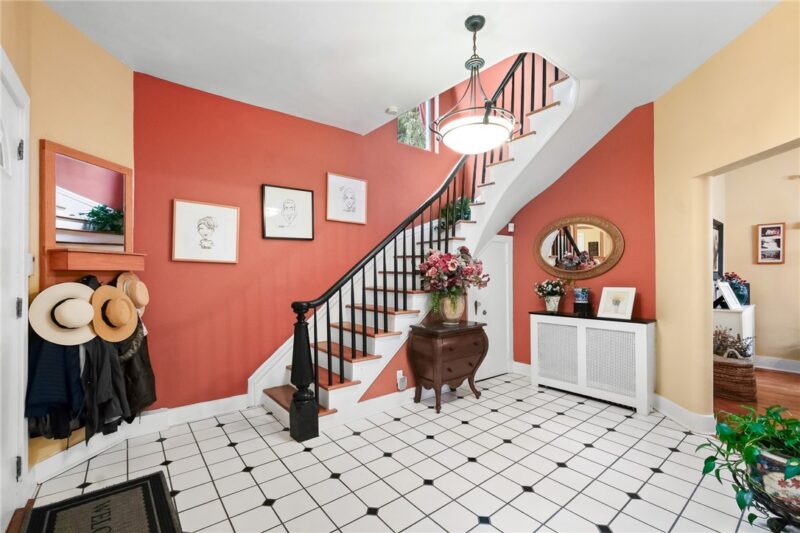 6349 Phillips — photo 3