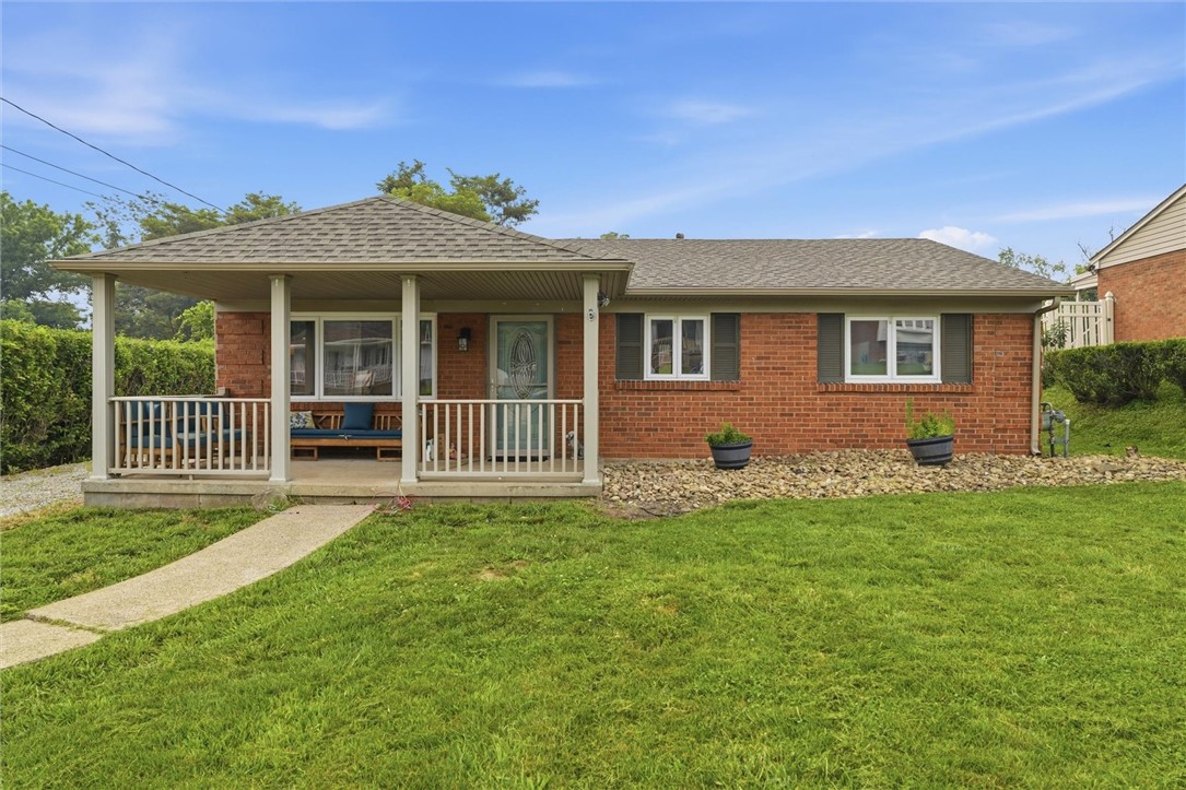 1009 Deerfield Drive — photo 1