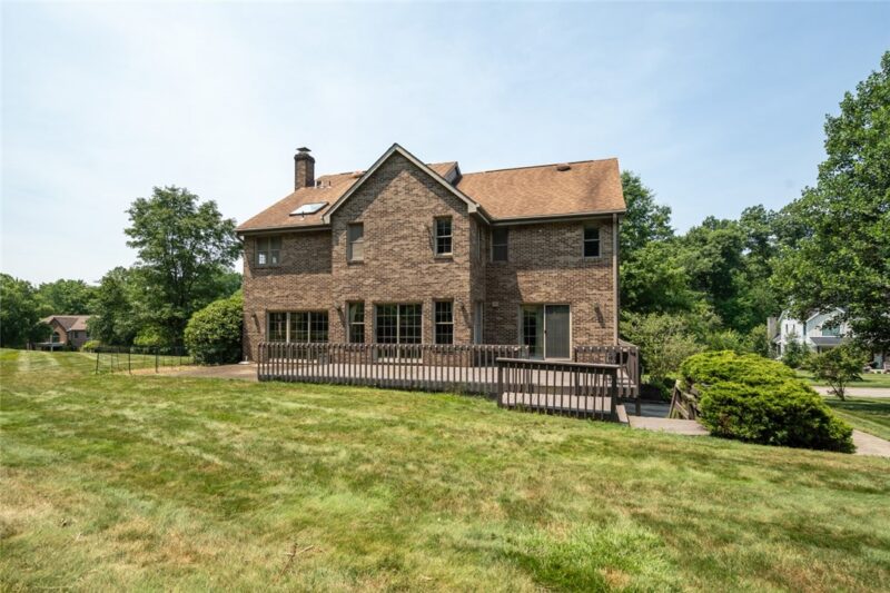 118 Wedgewood Dr — photo 4