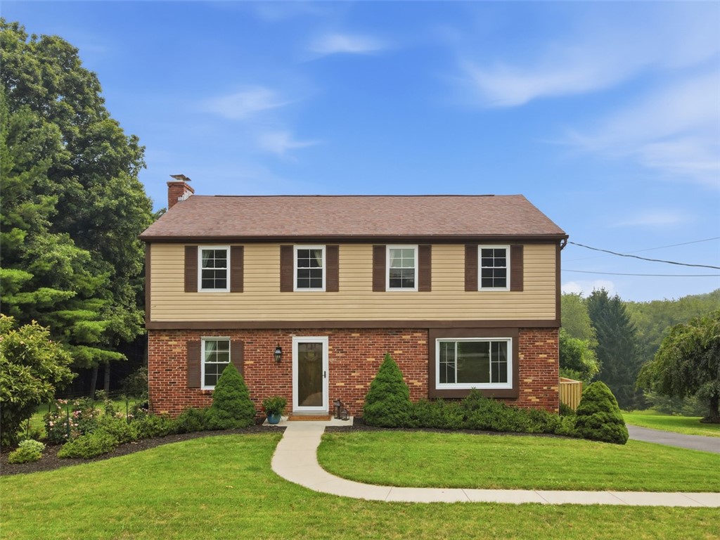 1391 Magee Rd — photo 1