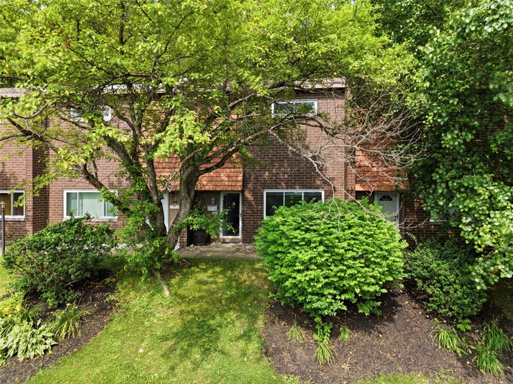130 Rivermont Ct — photo 1