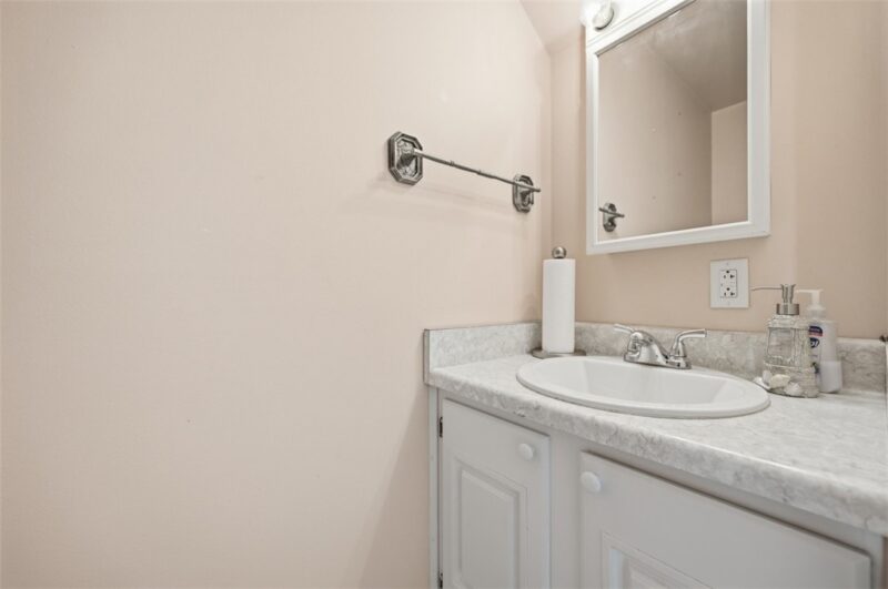 130 Rivermont Ct — photo 6