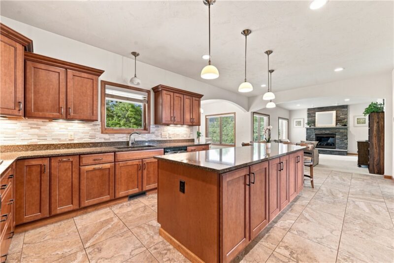 7708 Natalie Ln — photo 5