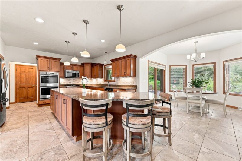 7708 Natalie Ln — photo 8