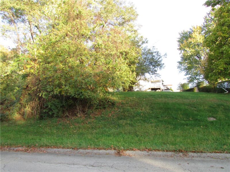 301 OAK AVENUE — photo 6