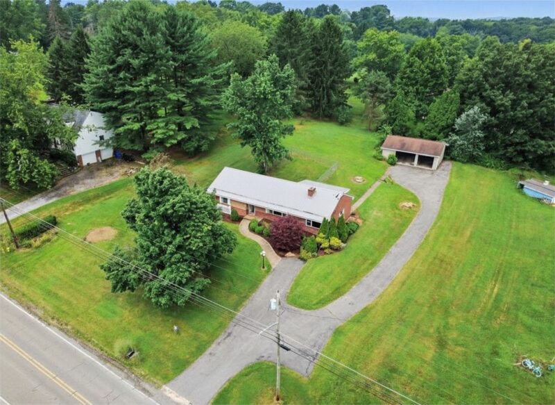 330 Butler Rd — photo 5