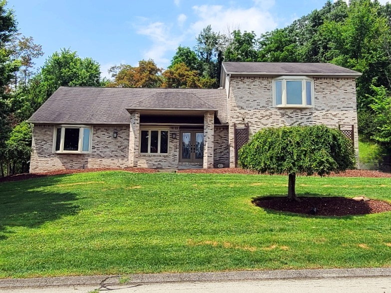 3319 Carriage Cir — photo 1