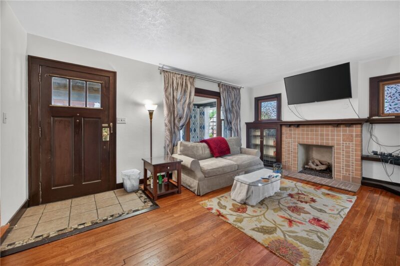 3314 Francisco St — photo 5