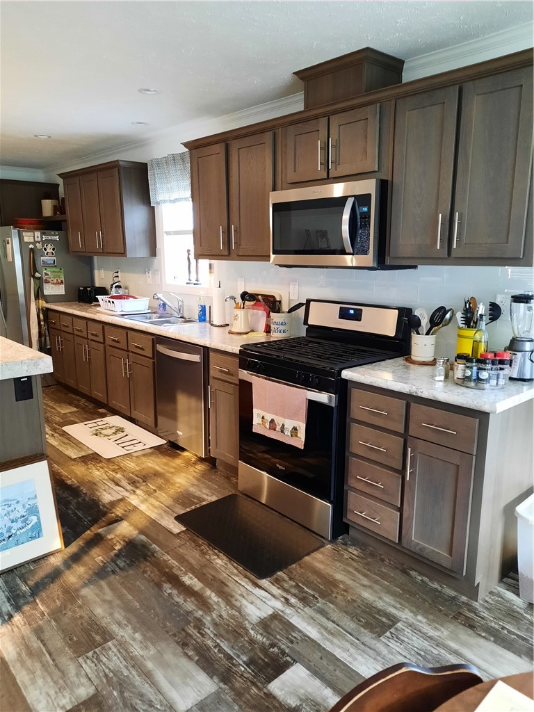 247 Indigo Lane — photo 8