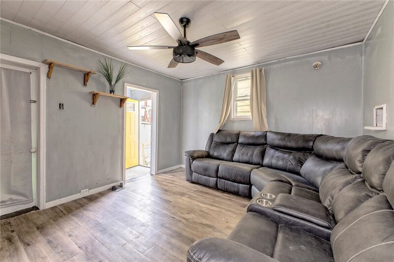 218 N 4th Street — photo 4