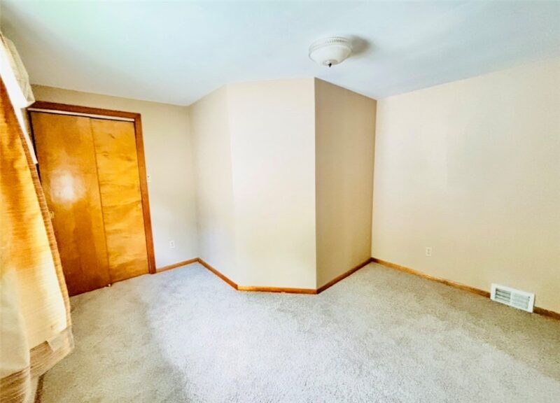 794 S Gray Avenue — photo 6